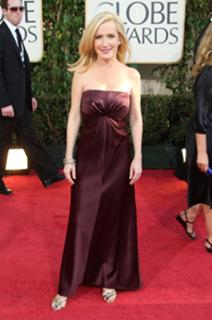 Angela Kinsey feet photo thumbnail
