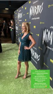 Angela Kinsey feet photo 3