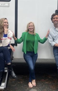 Angela Kinsey feet photo 1
