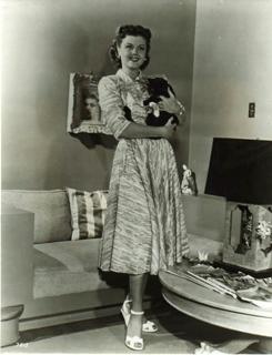 Angela Lansbury feet photo 13