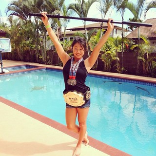 Angela Lee feet photo 1