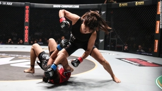 Angela Lee feet photo 18