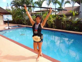 Angela Lee feet photo 9
