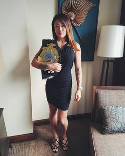 Angela Lee feet photo 8