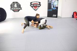 Angela Lee feet photo 1