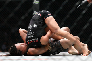 Angela Lee feet photo 8