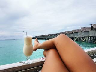 Angela Lee feet photo 19