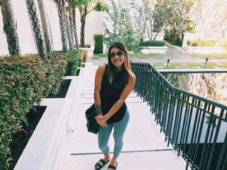 Angela Lee feet photo 16