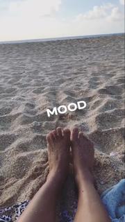 Angela Lee feet photo 5