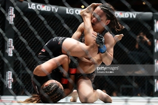 Angela Lee feet photo 15
