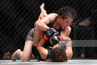 Angela Lee feet photo 14