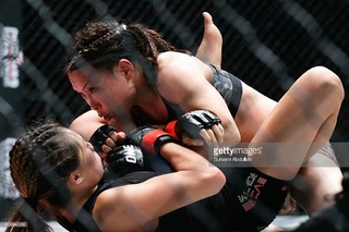 Angela Lee feet photo 10