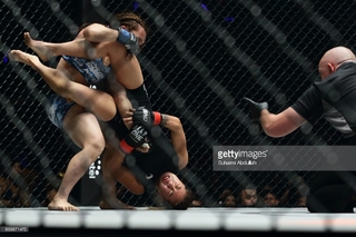 Angela Lee feet photo 18
