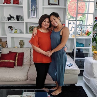 Angela Lee feet photo 8