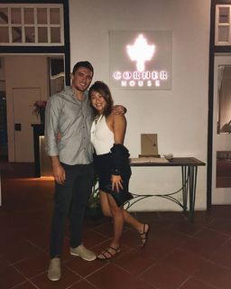 Angela Lee feet photo 3