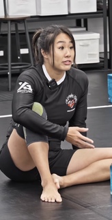 Angela Lee feet photo 4
