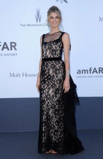 Angela Lindvall feet photo 9
