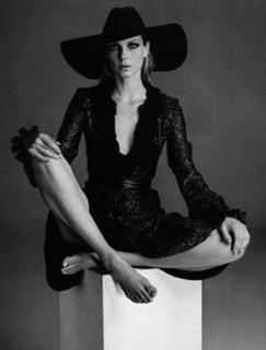 Angela Lindvall feet photo 15