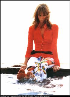 Angela Lindvall feet photo 17