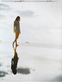 Angela Lindvall feet photo 5