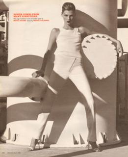 Angela Lindvall feet photo 12