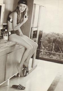 Angela Lindvall feet photo 13