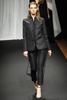 Angela Lindvall feet photo 4
