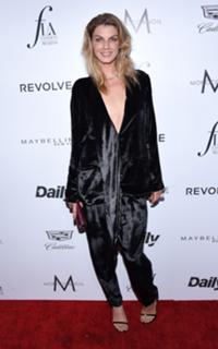 Angela Lindvall feet photo 2