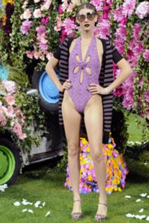 Angela Lindvall feet photo 11