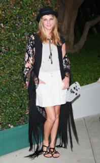 Angela Lindvall feet photo 9