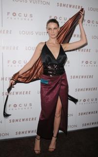 Angela Lindvall feet photo 8