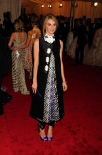 Angela Lindvall feet photo 2