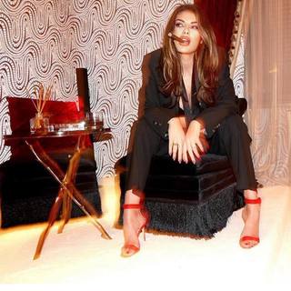 Angela Martini feet photo 13