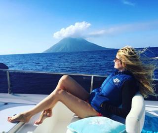 Angela Melillo feet photo thumbnail