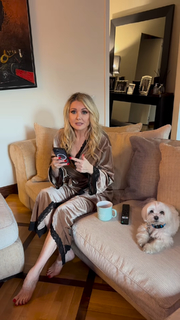 Angela Melillo feet photo thumbnail