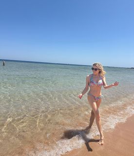 Angela Melillo feet photo thumbnail