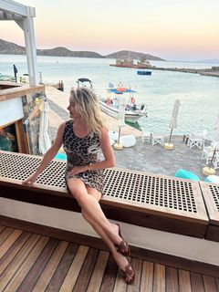 Angela Melillo feet photo thumbnail