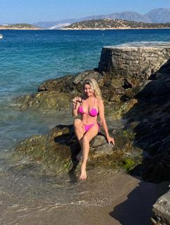 Angela Melillo feet photo thumbnail