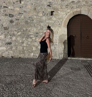 Angela Melillo feet photo thumbnail