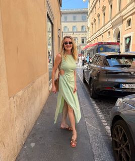 Angela Melillo feet photo 16
