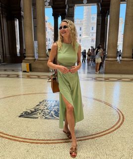 Angela Melillo feet photo 15
