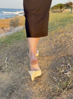 Angela Melillo feet photo 7