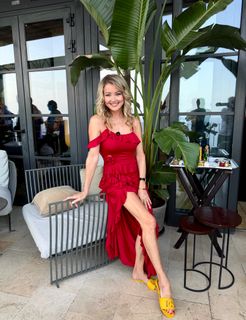 Angela Melillo feet photo 10