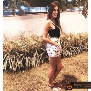 Angela Munhoz feet photo 18