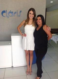 Angela Munhoz feet photo 4