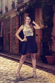 Angela Munhoz feet photo 10