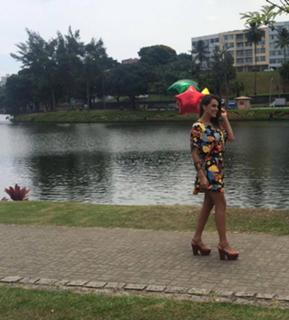 Angela Munhoz feet photo 8