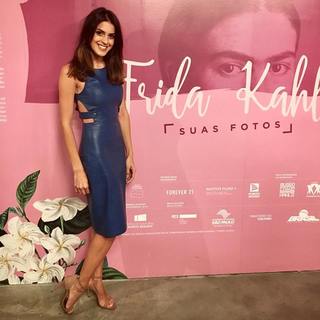 Angela Munhoz feet photo 11