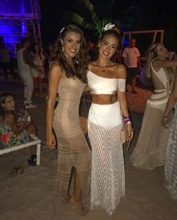 Angela Munhoz feet photo 20