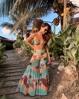 Angela Munhoz feet photo 12